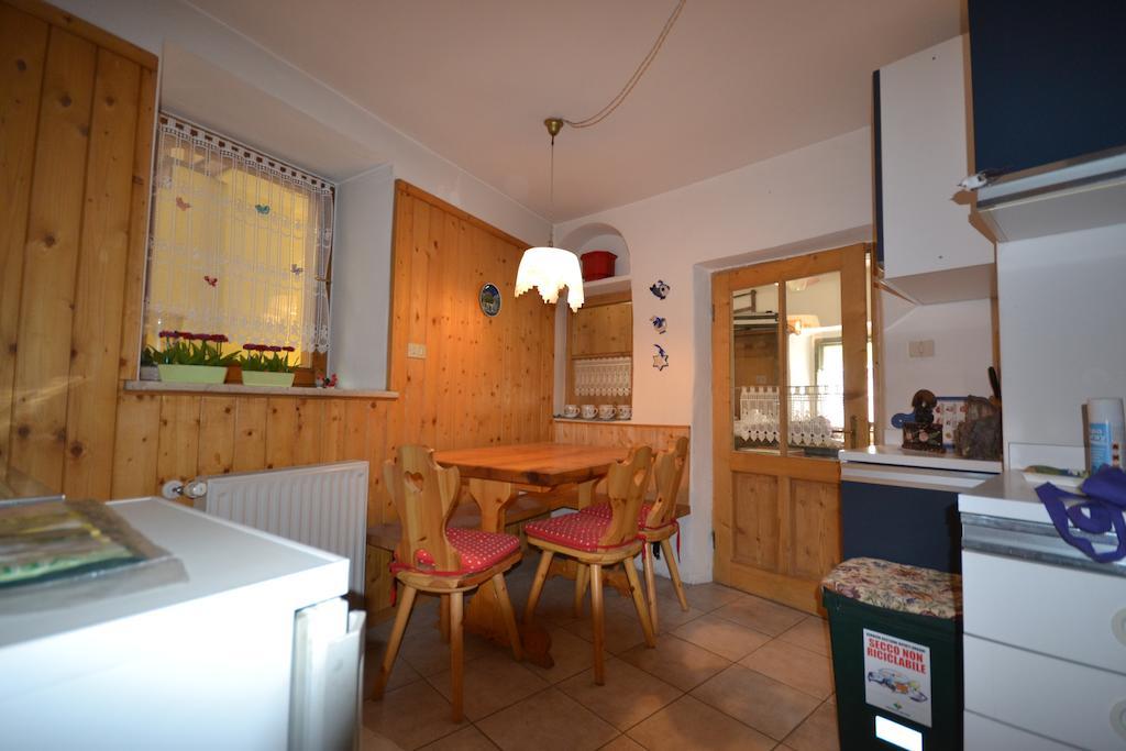 B&B La Tana Dell'Orso - Die Baerenhoehle Castello-Molina di Fiemme Oda fotoğraf