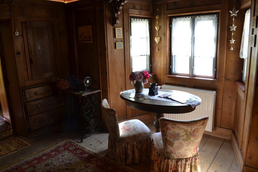 B&B La Tana Dell'Orso - Die Baerenhoehle Castello-Molina di Fiemme Dış mekan fotoğraf