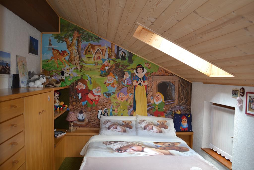 B&B La Tana Dell'Orso - Die Baerenhoehle Castello-Molina di Fiemme Dış mekan fotoğraf