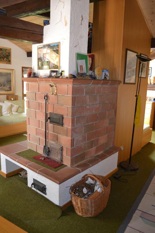 B&B La Tana Dell'Orso - Die Baerenhoehle Castello-Molina di Fiemme Dış mekan fotoğraf