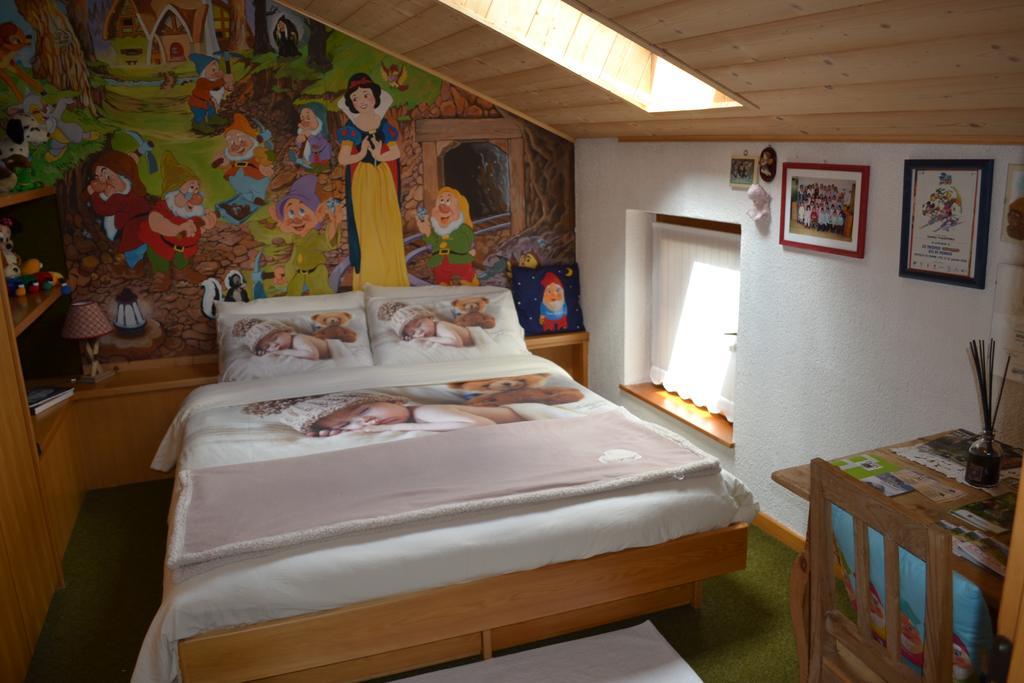 B&B La Tana Dell'Orso - Die Baerenhoehle Castello-Molina di Fiemme Dış mekan fotoğraf